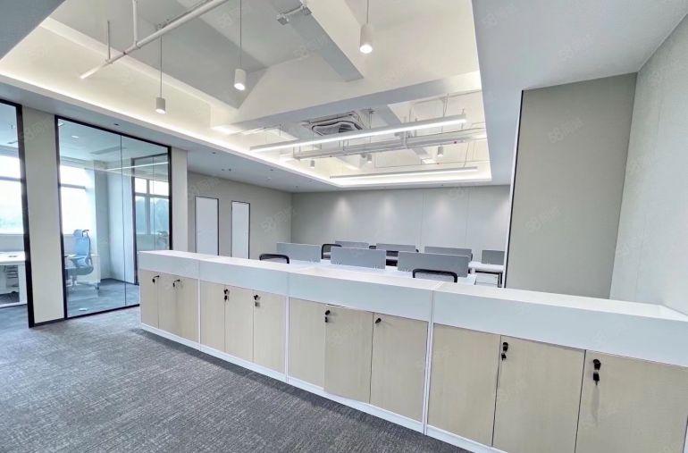 南山科技园长园新材165至整层全新精装修可配办公家私出租