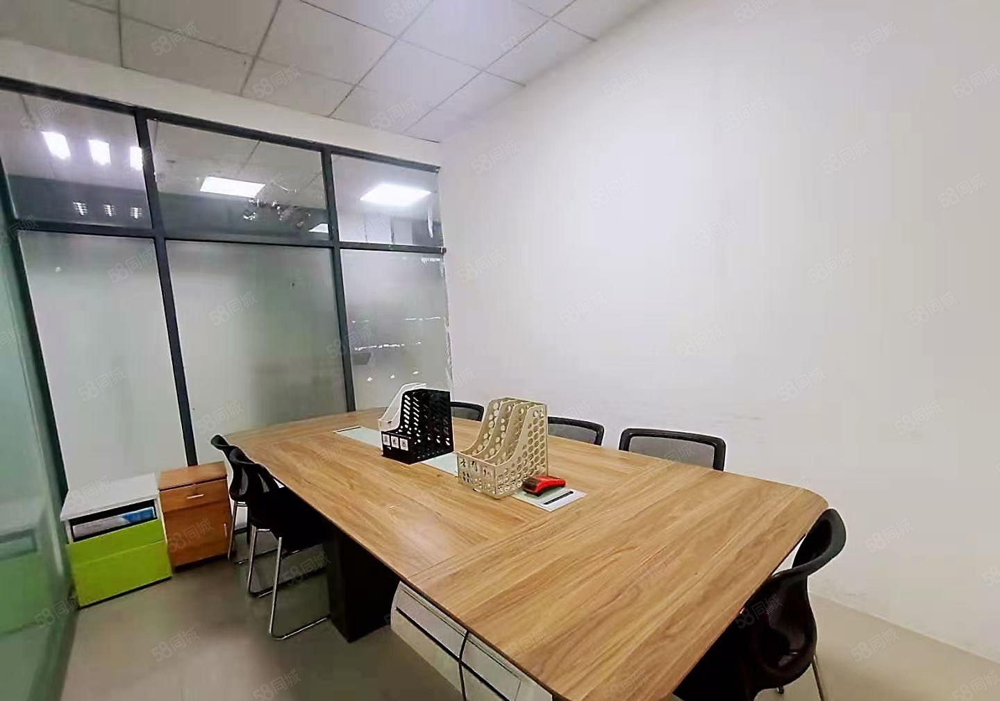 地铁口一楼大面积可商业可办公可仓库厂房位置好停车方便