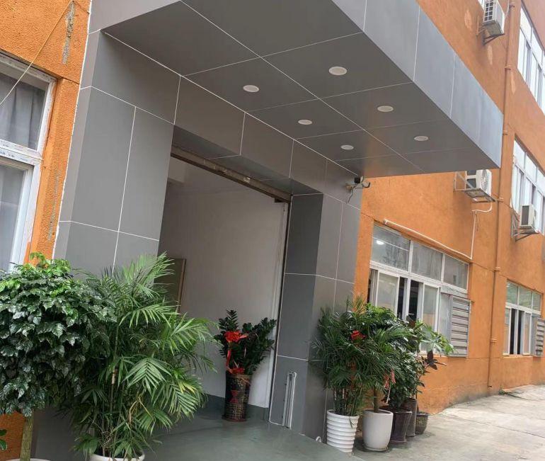 全新精装修厂房，办公一体化。