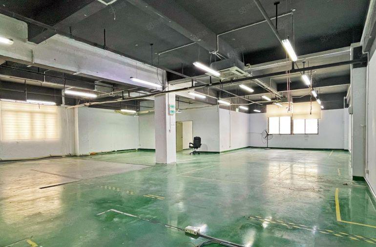 南山西丽 厂房 408平 带现成空调 租金便宜