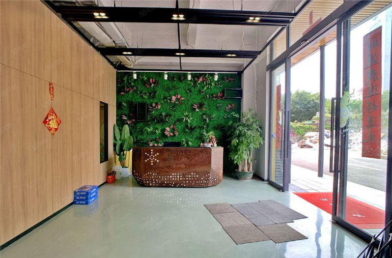 南山西丽一楼700平 精装 带家私 可外摆 行业不限