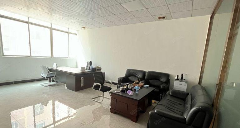 南山西丽688平精装修厂房仓库写字楼原房东带红本低价出租楼上