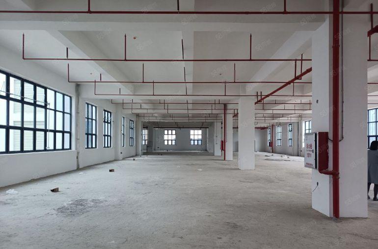 企业总部原房东龙华大浪工业园8800平全新厂房仓库出租