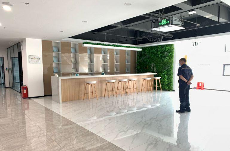 南山西丽地铁口300平2000平豪华装修写字楼出租大小分租