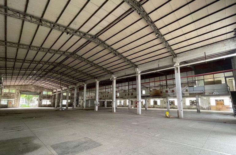 横岗简龙村花园式高标准一楼厂房仓库招租