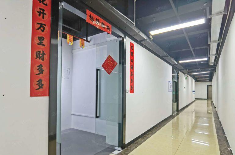 西丽13号线地铁站 新出园区500平厂房 带精装修 租29元