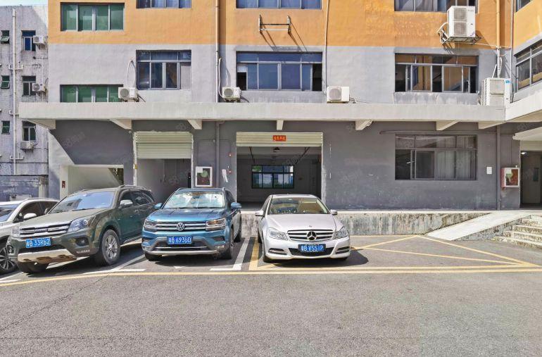 南山西丽 低密度工业园区招租 分租300~1200平带装修