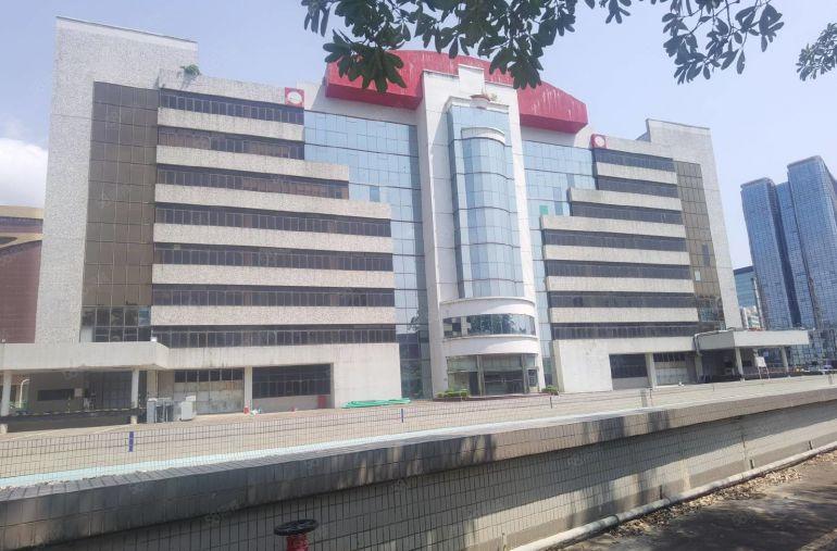 空地超大！横岗盐田原房东超低价仓库1080平可分厂房出租