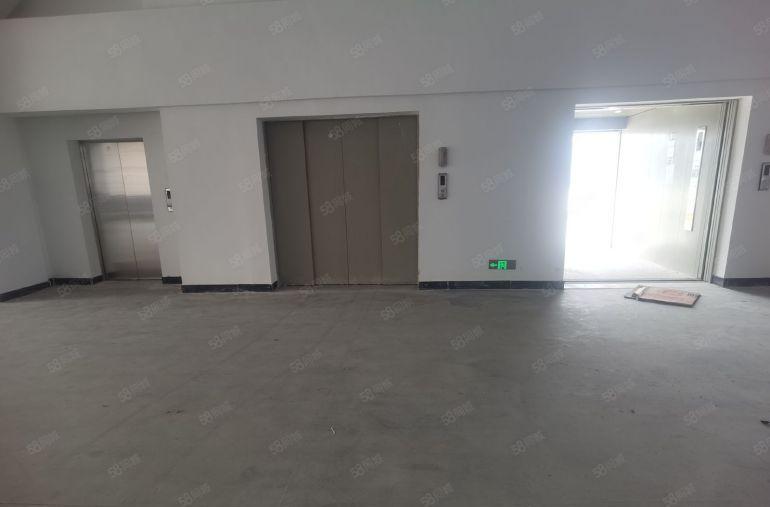 凤岗五联靠近平湖原房东全新独院厂房出租3000平方可分割