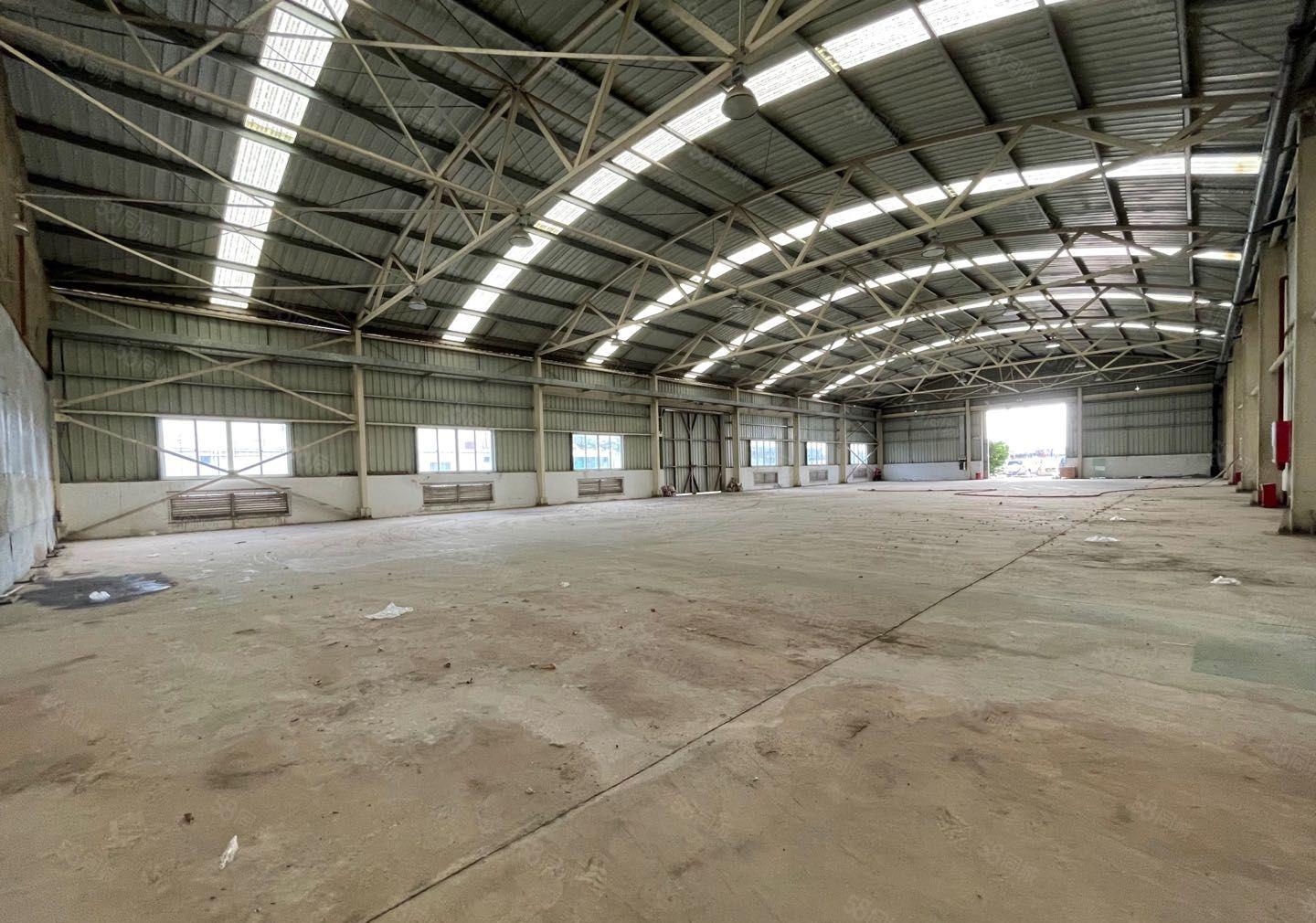 （8米层高）南山蛇口港 单一层2200平物流仓直租 随时交房
