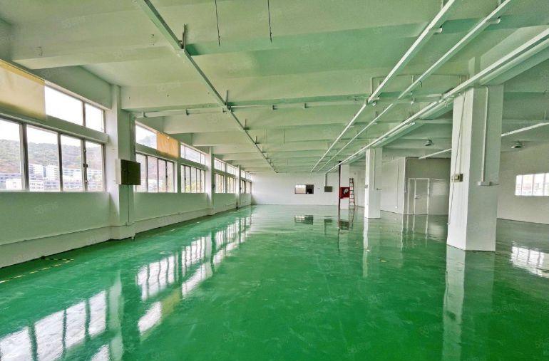 南山西丽厂房整层1700平方 带无尘车间 行业不限