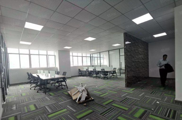 西丽地铁口附近300至500平方办公厂房出租定制装修配家具