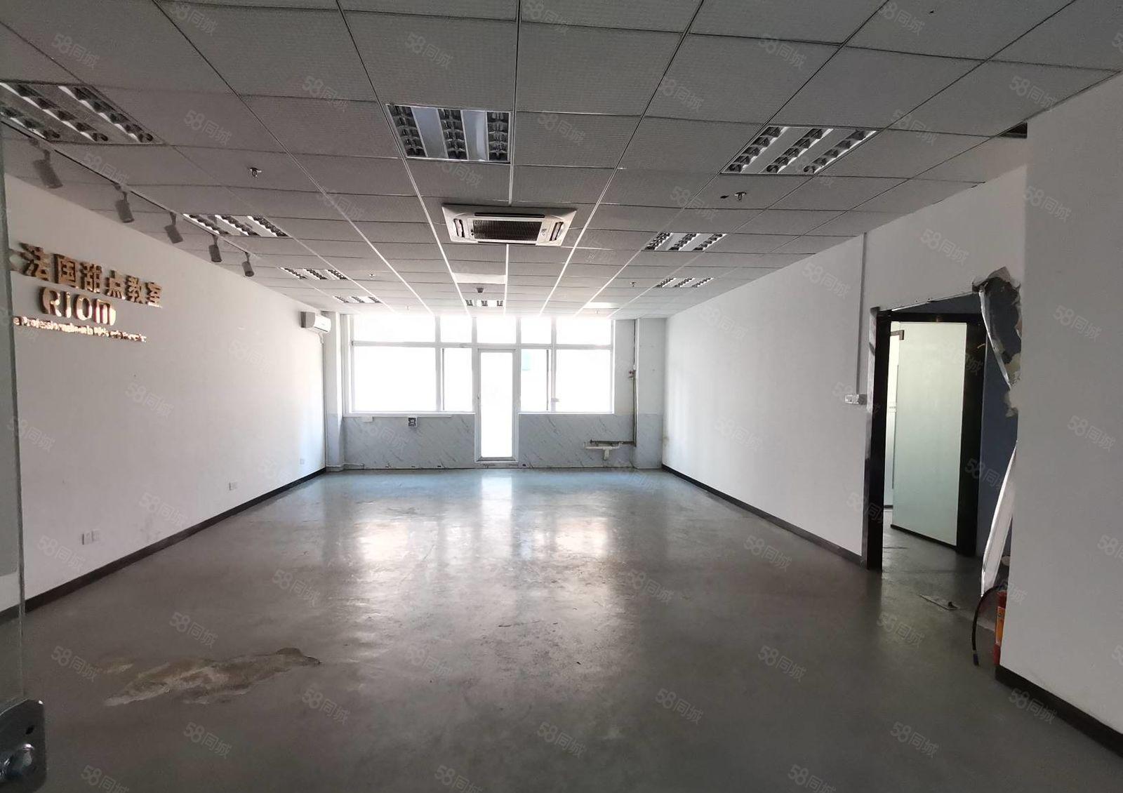 南山地铁口办公室出租面积128平256平512平640平