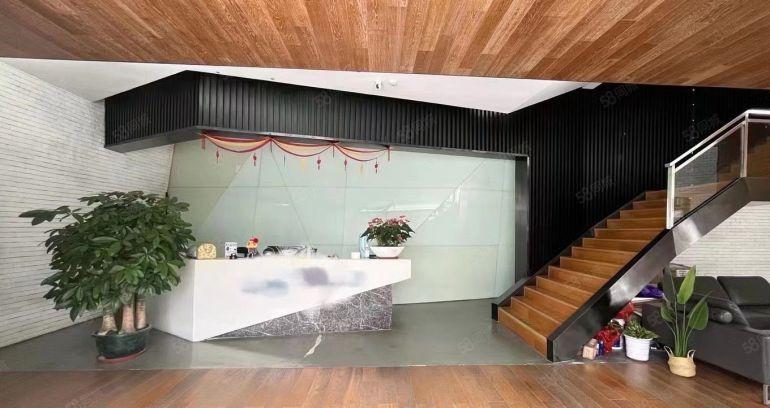 南山西丽一楼新出1000平带装修厂房适合摄影汽修展厅