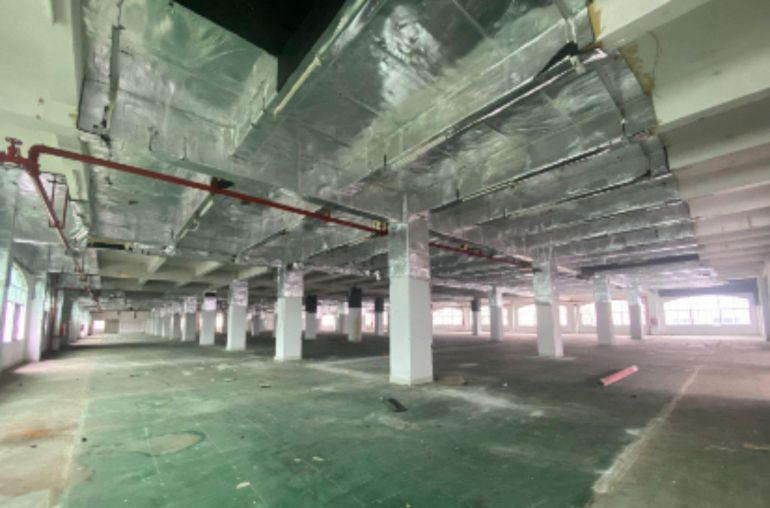 宝安石岩应人石厂房整租，房东直租，红本厂房