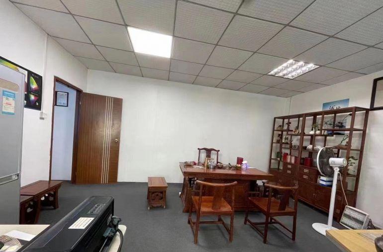 原房东出租宝安石岩街道小型加工厂房