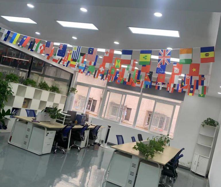 全新精装修厂房，办公一体化。