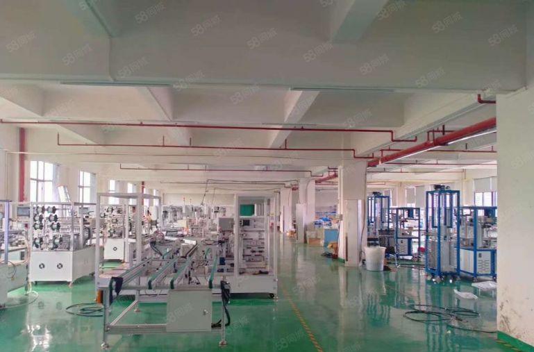 龙岗宝龙工业区新出楼上1650平方带现成办公室装修