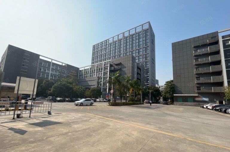 低价出租西丽地铁口红本园区精装修楼上整层1000平，实际面积