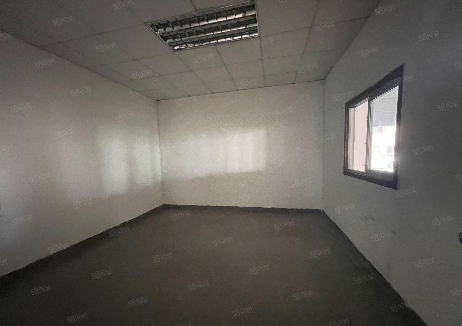 南山西丽，工厂一楼1900平7米高，可分租，适合各行各业