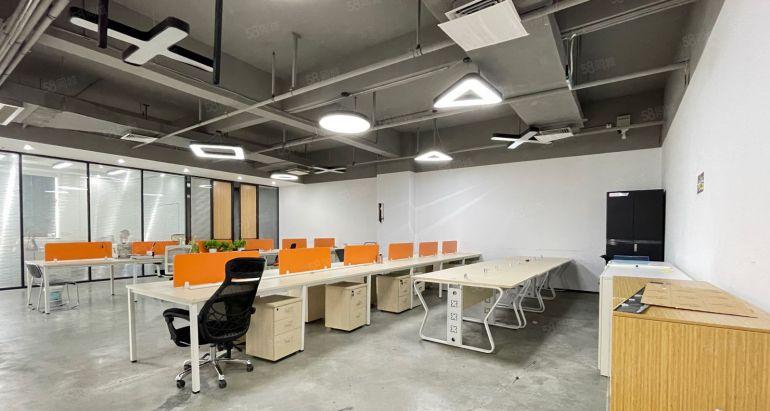 南山科技园朗山路 精装厂房900平出租 只要58元 高使用率