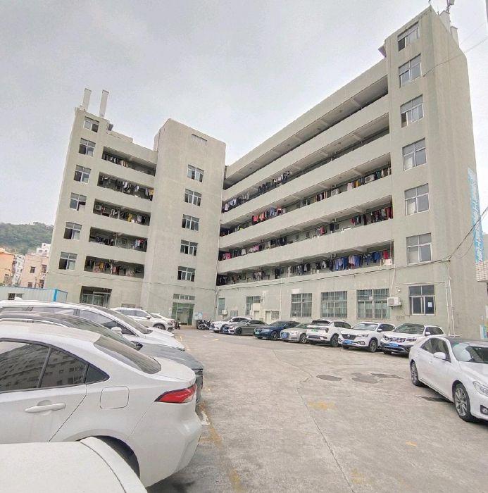 固戍地铁口原房东厂房50-1800平分租停车位充足好招工