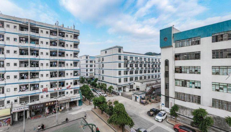 双货梯，6楼，地铁口800米，高速出口2公里