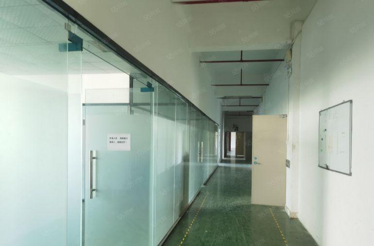 布吉慢城新出2楼1690平可办环评高速口原房东能申请铺贴出租