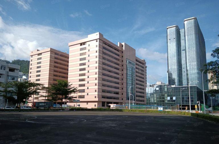 0押金盐田一楼厂房出租超大停车场卸货平台8部5吨电梯