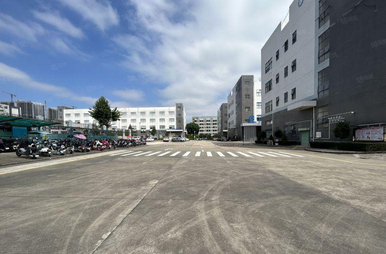 东莞凤岗原房东工业园10000平独栋厂房出租1000平起分租