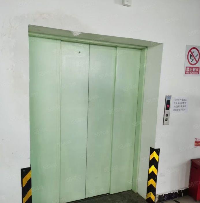 福永新出一二楼1000平至5000平厂房仓库出租独院大小分租