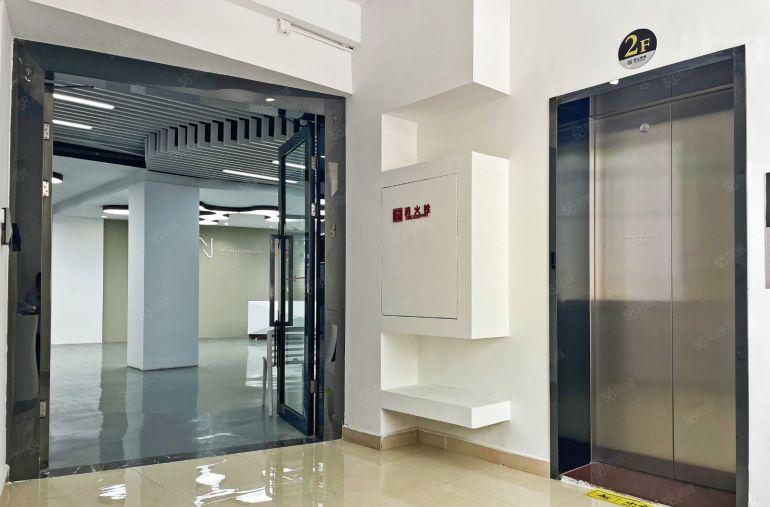 南山西丽文化创意园整层2620平豪装 有政府补贴