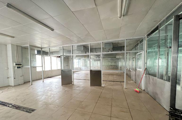 西丽现成中央厨房2万平方出租3000平方起分租可环评带排污