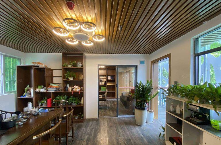 南山西丽 经典小独栋240平 精装修 带院子 近地铁口