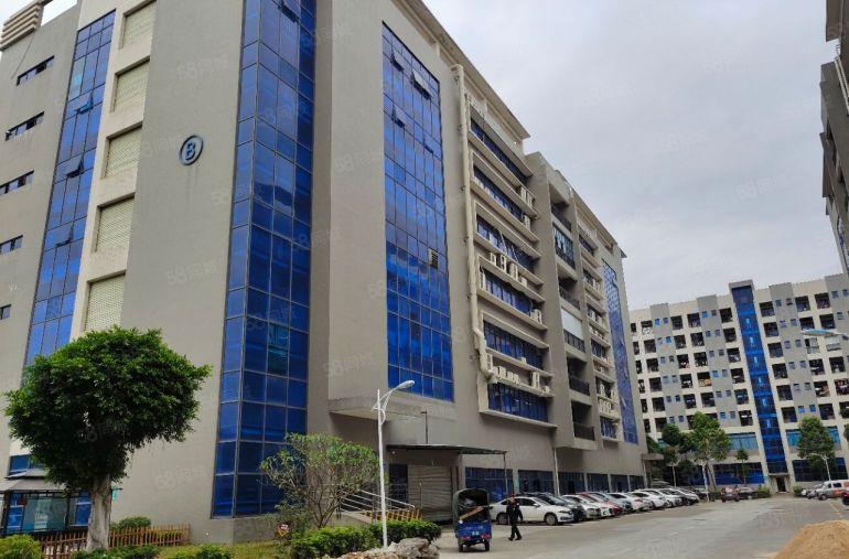 坪山南坪快速路旁原房东红本精装修厂房楼上1000平起出租