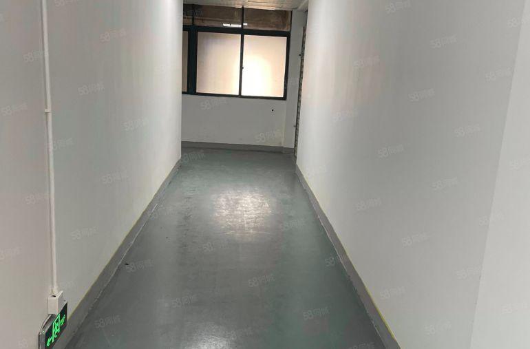 八卦岭楼上小面积仓库出租 80平至500平 4000元一间