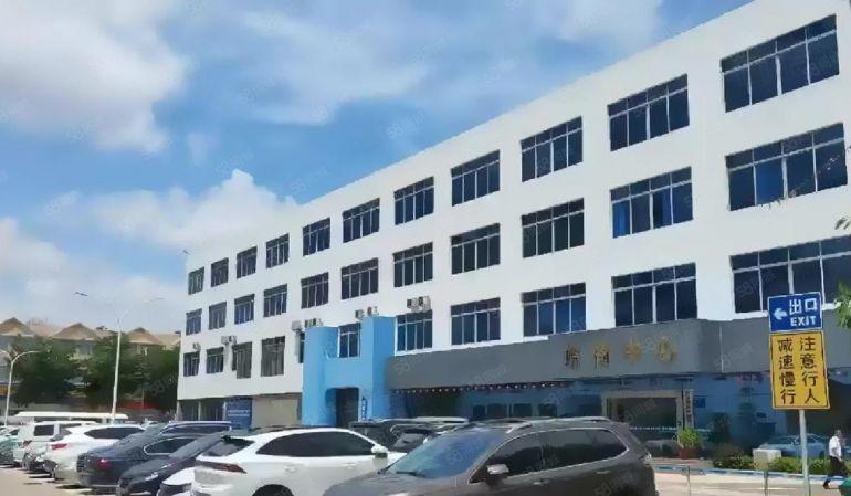 布吉李朗原房东工业园新出楼上带装修2000平厂房出租可分租