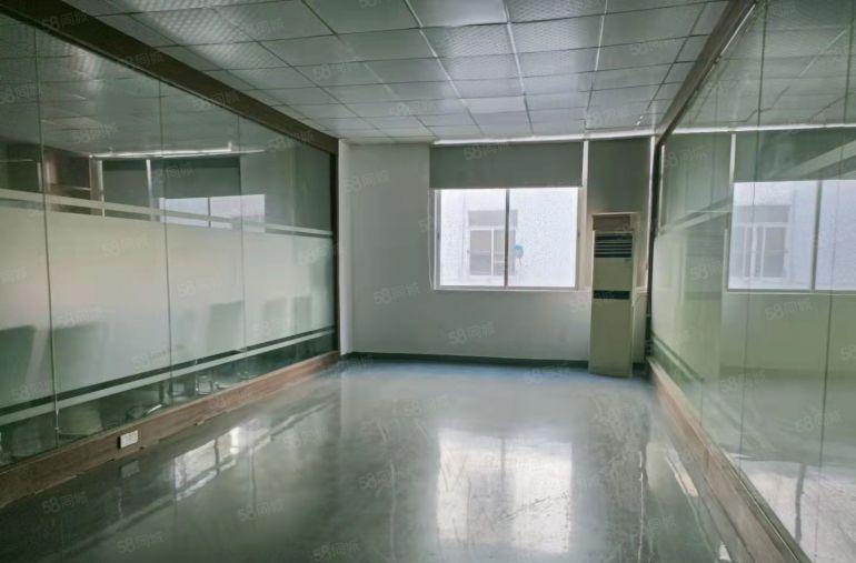 龙华大浪新出独门独院5000平厂房出租，周边人流量大易招工