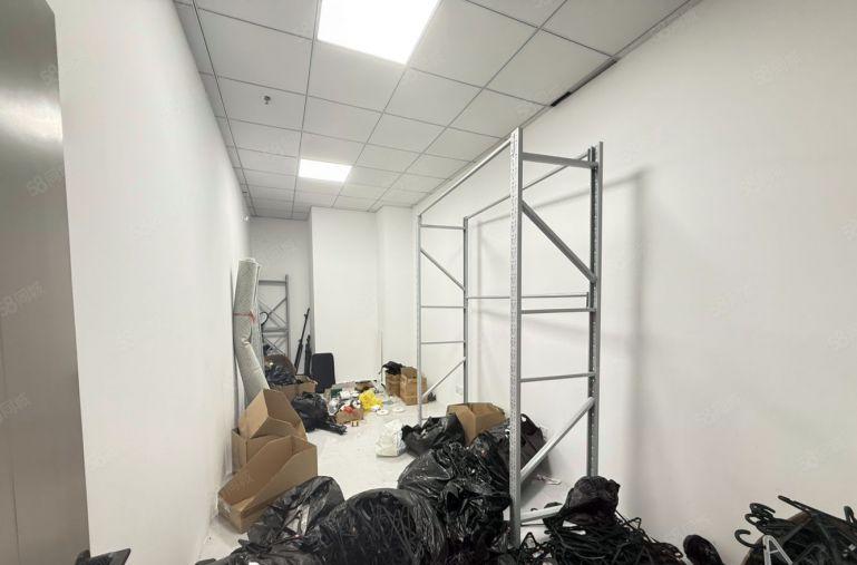 南山南油附近现成直播间仓库展厅特价55出租
