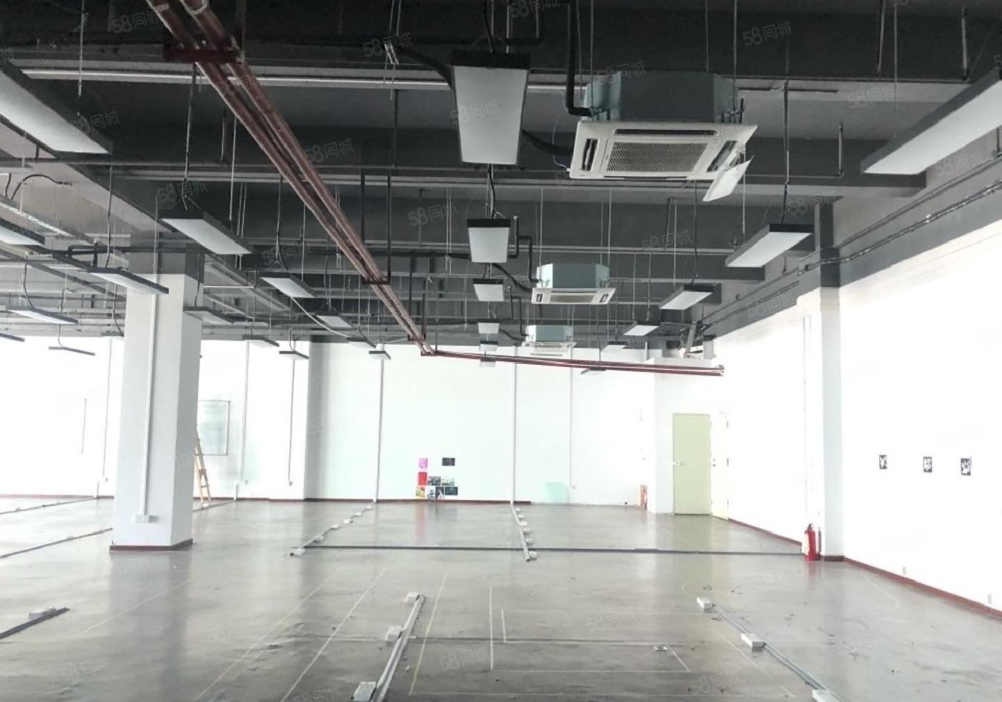 深大站厂房一楼1080平 租金65元平 可办公研发