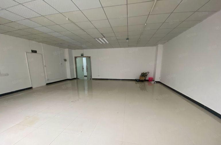 南山西丽地铁站原房东直租无公摊300，500平仓库，仅租35