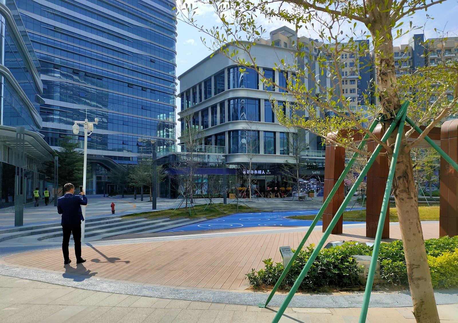 福田新出全新200平至1000平方办公写字楼出租分租现成装修