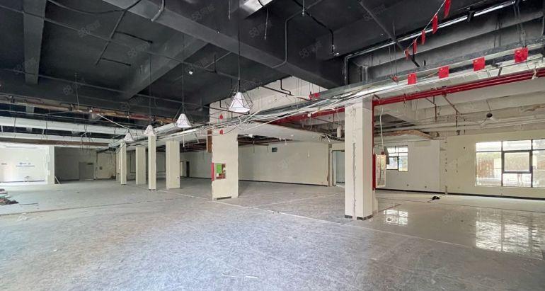 可短租，西丽一楼800平可租临时仓库租金二万三能进大车