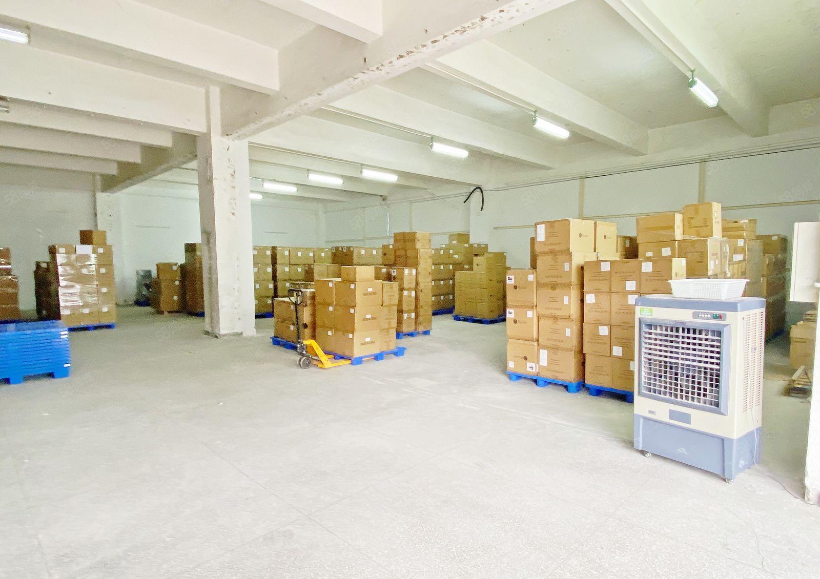 大学城地铁一楼980平可分层高5米 可进车 楼上180平起租