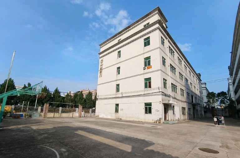 独门独院原房东厂房5000方宿舍办公室3500方可分租