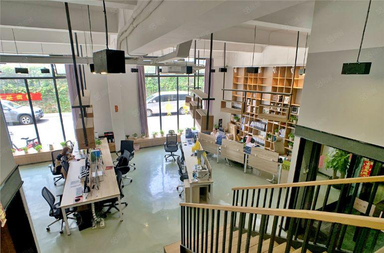 南山西丽一楼700平 精装 带家私 可外摆 行业不限