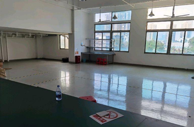 龙岗坂田宝利工业区分租楼上