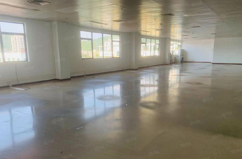 南山西丽 珠光 大学城地铁口 办公室写字楼有整层  可以分租