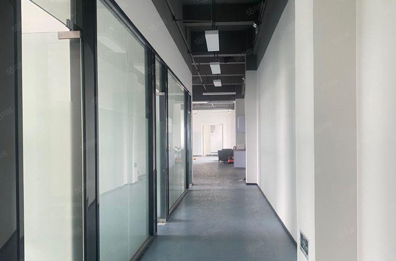 南山12号线地铁同乐站，550平精装修办公研发，拎包入住