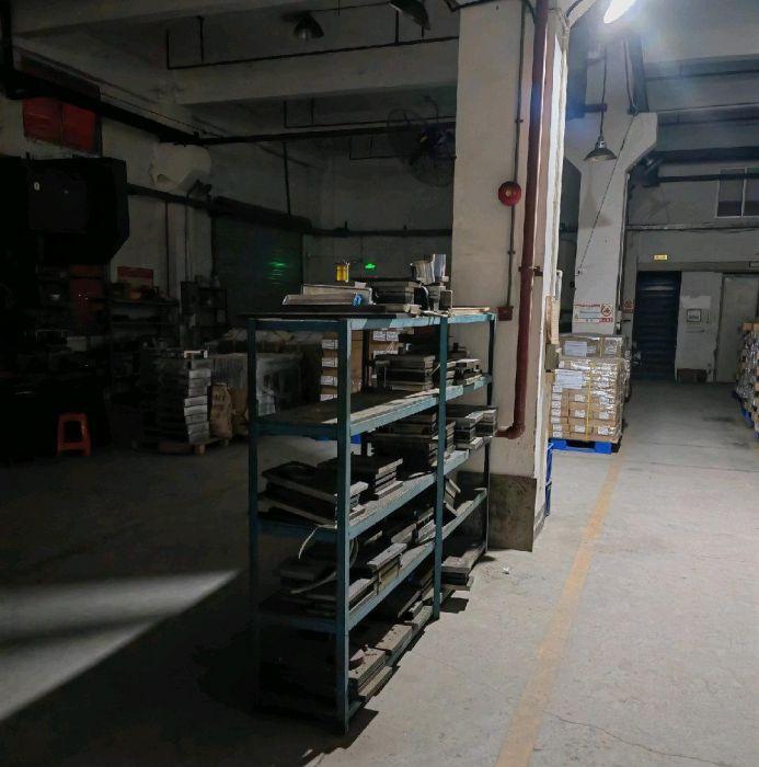 办公室，生产，在一楼可分租，比较方便舒适